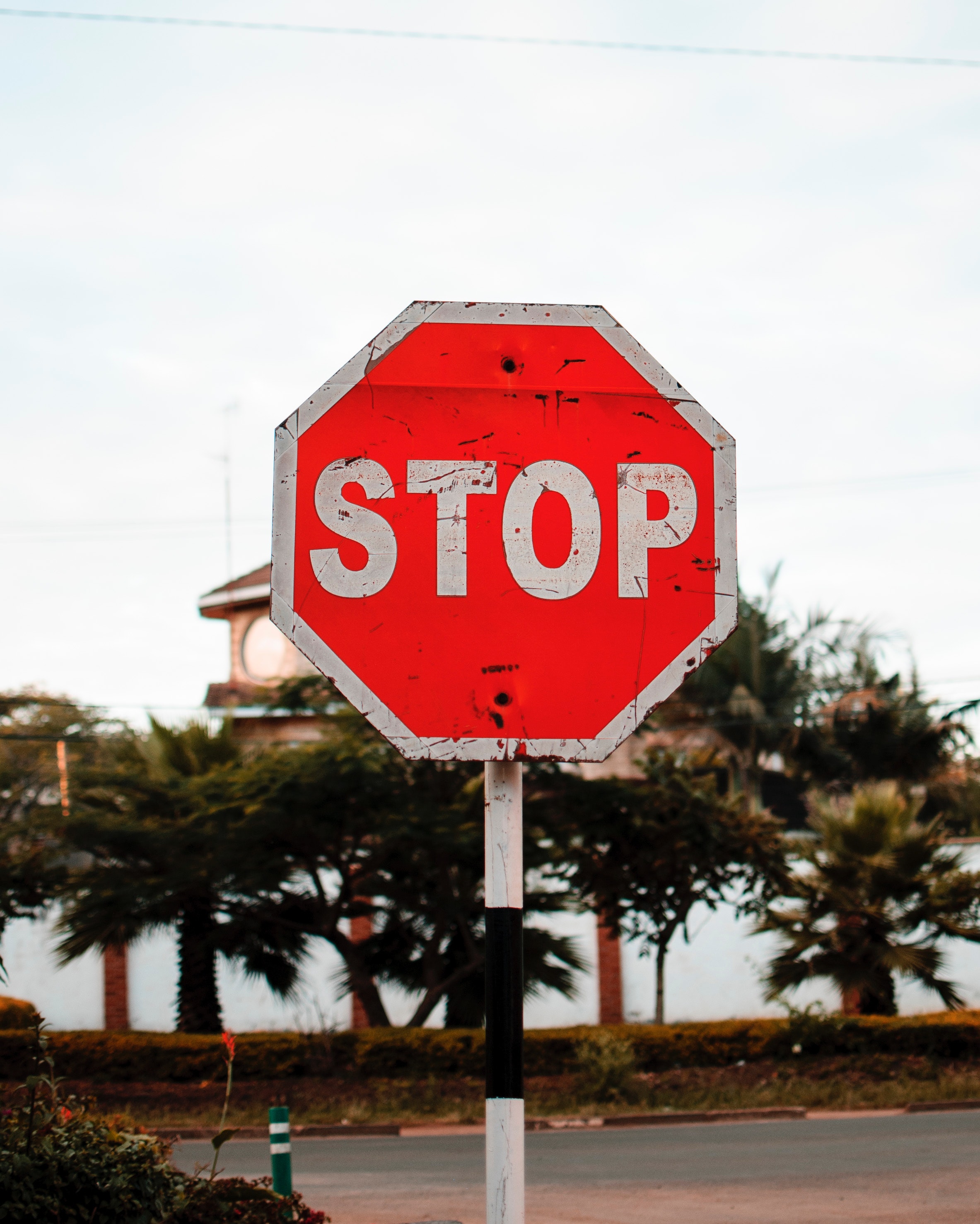 guidance-halt-roadsign-1806900.jpg